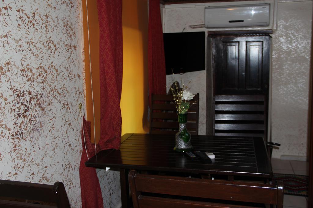 Kaleici Lodge Aparts Анталия Екстериор снимка