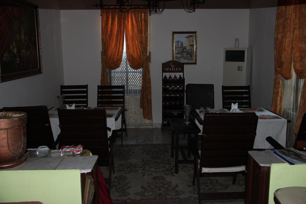 Kaleici Lodge Aparts Анталия Екстериор снимка