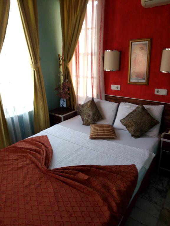 Kaleici Lodge Aparts Анталия Екстериор снимка