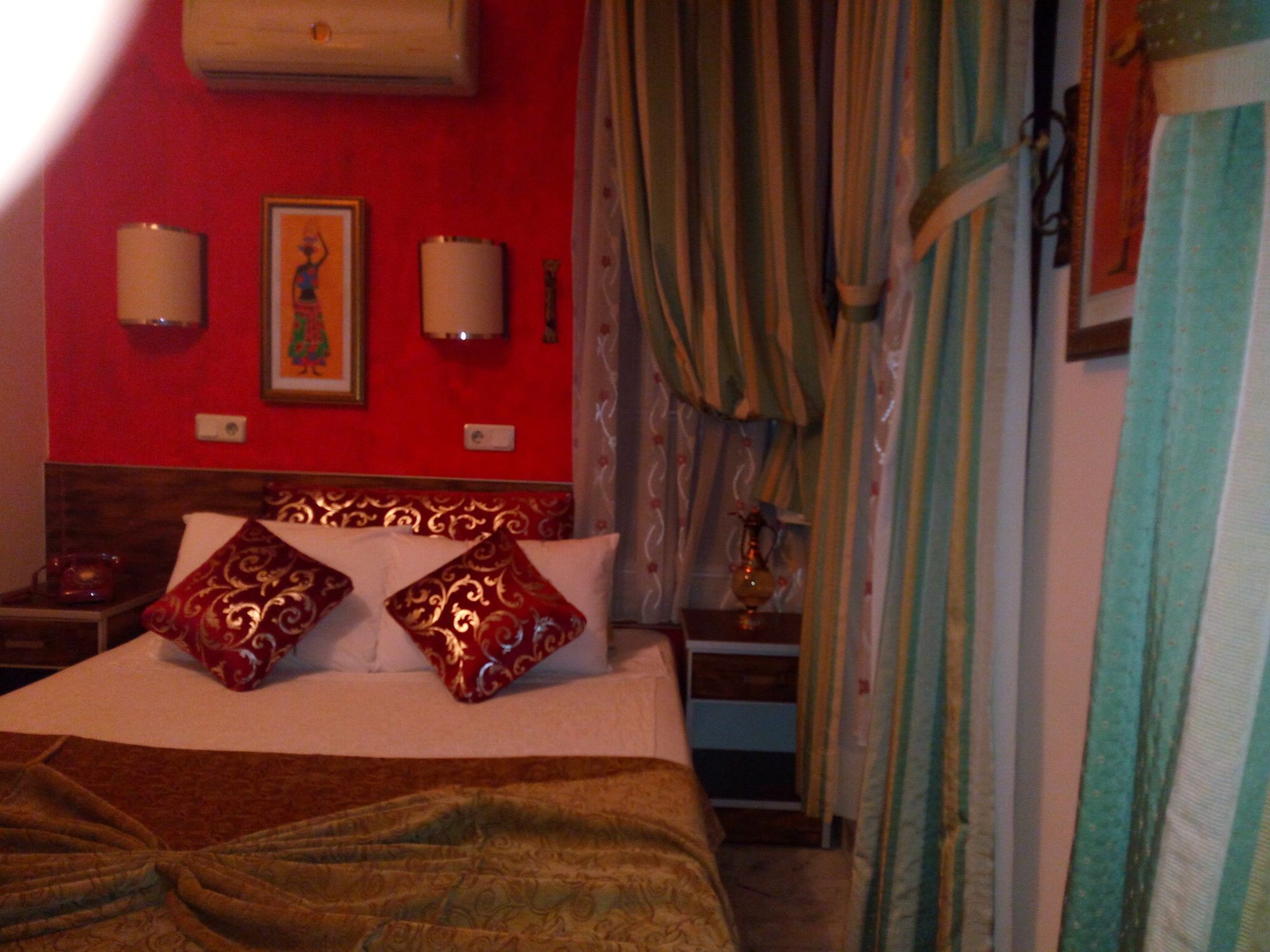 Kaleici Lodge Aparts Анталия Екстериор снимка